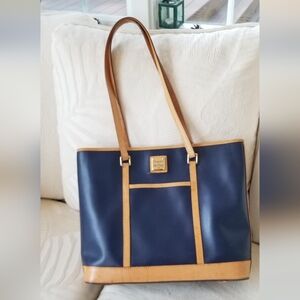 Dooney & Bourke Tote Bag